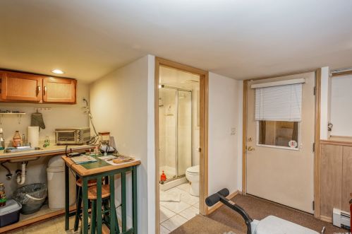 79 Somerset Ave, Manor Park NY  11950-4224 exterior