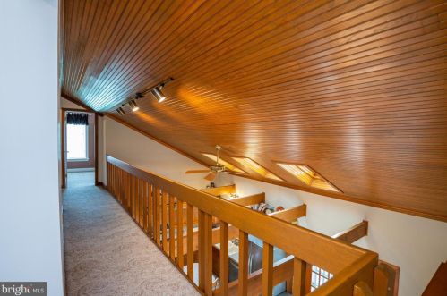 1342 Fairview Dr, Dauberville PA  19533-9185 exterior