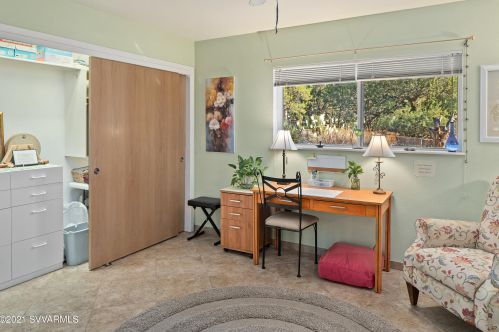 325 Panorama Blvd, Sedona AZ 86336-5537 exterior