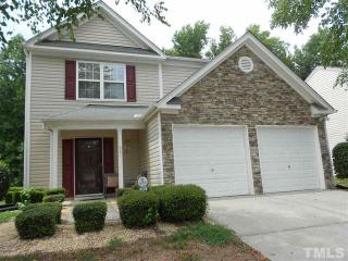 901 Pebblestone Dr, Durham, NC 27703-7194