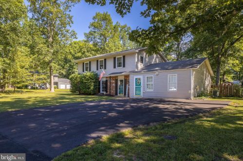 3509 Waverly Dr, Fredericksburg, VA 22407-6848