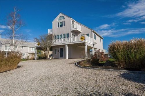 144 Saltaire Ave, South Kingstown, RI 02882-6037