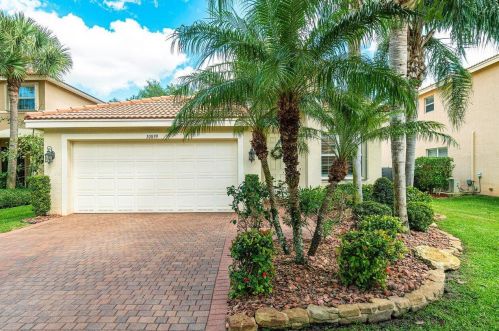 10899 Bitternut Hickory Ln, Boynton Beach, FL 33437-7552