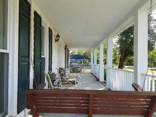 100 Rawl Rd, Lexington SC  29072-2366 exterior