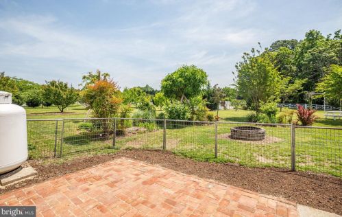 8574 Gray Fox Ln, Owens VA  22485-3572 exterior