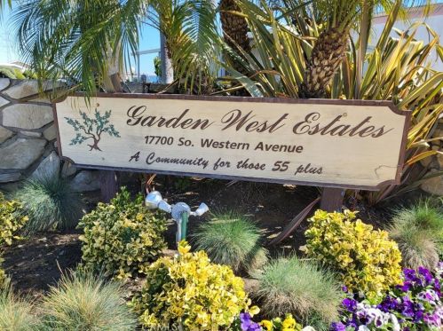 17700 Western Ave, Gardena CA  90248-3234 exterior