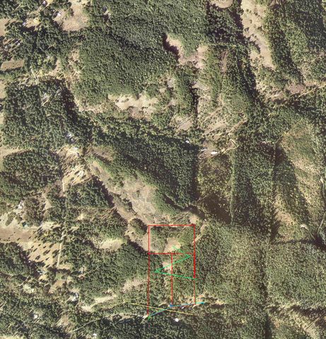 810 Bushnell Dr, Winston, OR 97496-9612