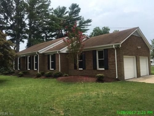 1125 Myrtle St, Suffolk, VA 23434-3019