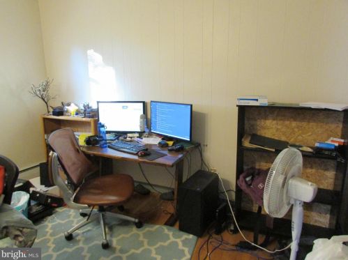 812 Pennbrook Ave, Lansdale PA  19446-3941 exterior