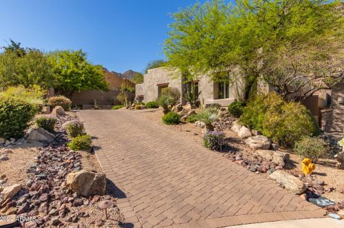 14328 Charter Oak Dr, Scottsdale AZ  85259-2208 exterior