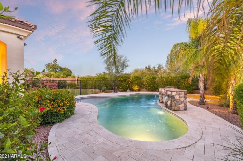 5421 Milton Dr, Cave Creek AZ  85331-2452 exterior