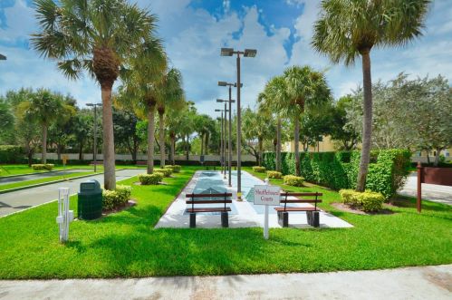 6169 Lake Hibiscus Dr, Delray Beach FL  33484-4620 exterior
