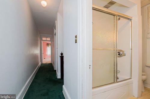 1319 Oak St, Wilmington DE  19805-4340 exterior