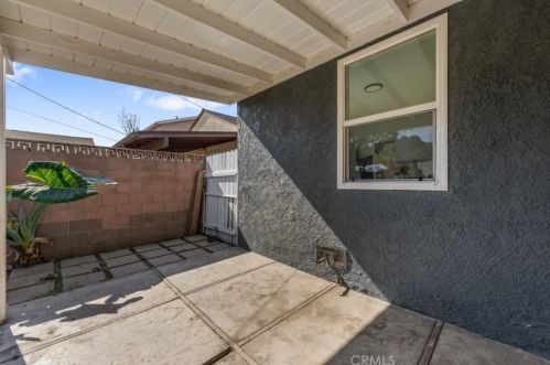 5242 Levelside Ave, Lakewood CA  90712-2224 exterior