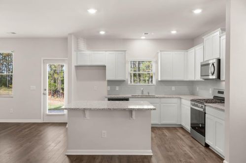 2974 Calli Crossing Dr, Graniteville, SC 29829-6000
