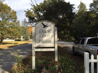 11 Duck Cove Rd, North Kingstown RI  02852-6240 exterior