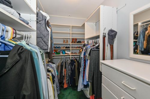 550 68, Milwaukee WI 53214-0016 exterior