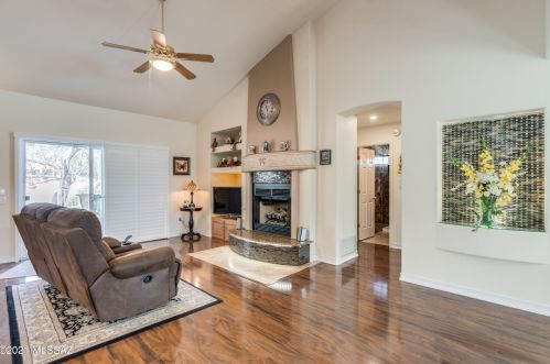 10729 Eagle Eye Pl, Tucson AZ 85737-9074 exterior