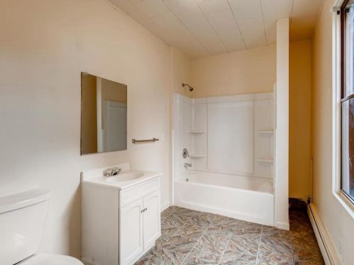 659 Charles Ave, Saint Paul MN  55104-2717 exterior