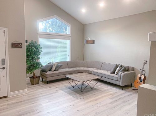 15683 Tall Oak Dr, Chino Hills, CA 91709-3818