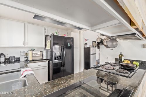 2179 Calle Del Norte Dr, Chandler, AZ 85224-8300