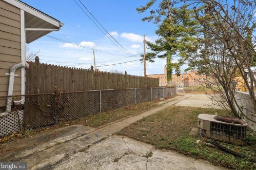 26 Crittenden St, Washington DC 20011-4741 exterior