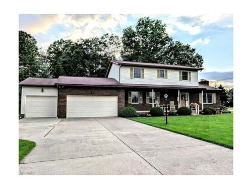 7827 Lutz Ave, Massillon, OH 44646-9075
