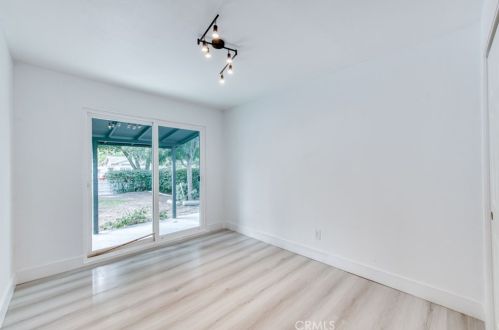 4747 Kaviland Ave, Fresno CA  93725-1716 exterior