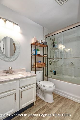 88 Rita Ln, Jackson Twp NJ  08527-2367 exterior