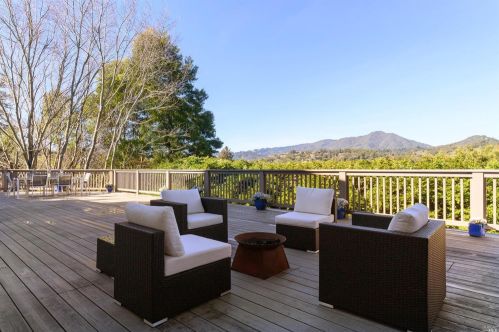 61 Knoll Rd, Mill Valley CA  94941-1611 exterior