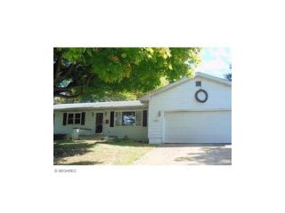 1752 Pareson Ave, Coshocton, OH 43812-3148