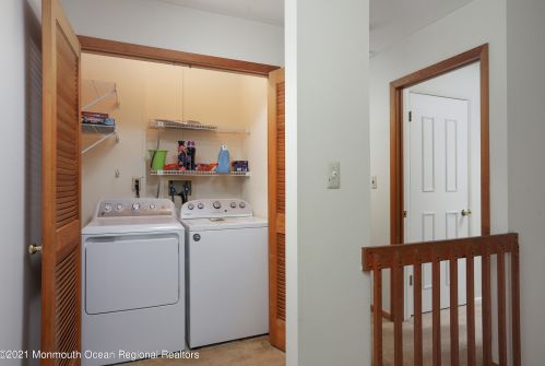 237 Shore Dr, Monmouth Hills NJ  07732-1567 exterior