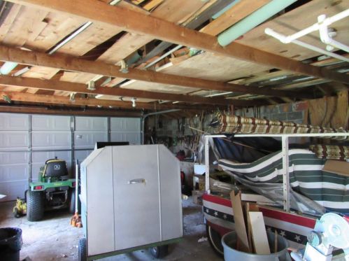 2527 10th St, Hobart IN  46342-5319 exterior