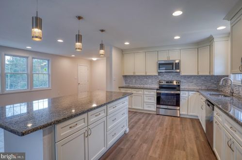 637 Oak Hill School Rd, Blackbird DE  19734-9211 exterior