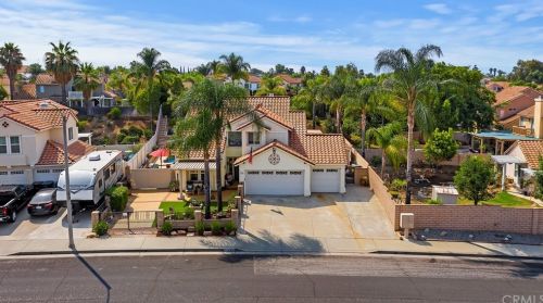 19455 Kinnow Ln, Riverside, CA 92508-6407