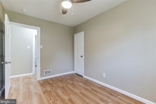 138 Gehrig Ave, Gloucester NJ  08030-1614 exterior