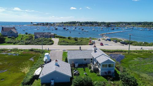 1761 Ocean Blvd, Rye NH  03870-2236 exterior