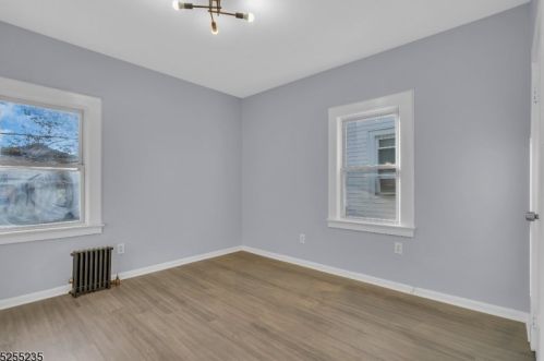 7 Tiffany Blvd, Newark NJ  07104-2415 exterior