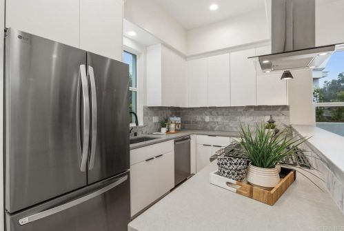 1500 Gamble Ln, Escondido CA  92029-4321 exterior