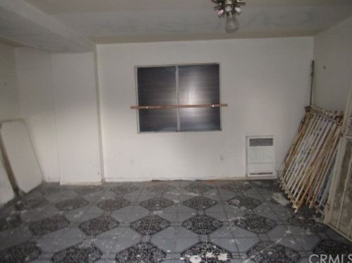 710 Willowbrook Ave, Compton, CA 90220-2327
