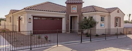 4092 Las Colinas Dr, Chandler, AZ 85249-4219