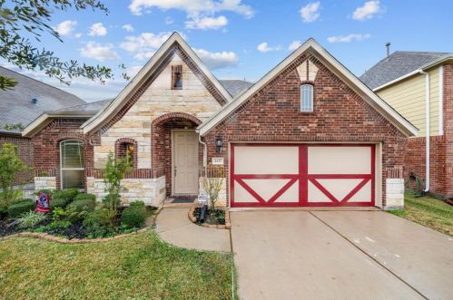4117 Graceland Dr, Deer Park, TX 77536-1405