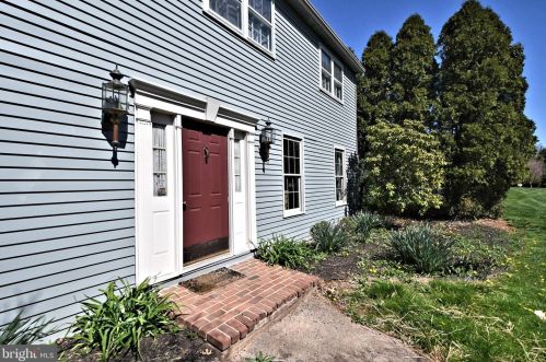 231 5th Ave, Collegeville, PA 19426-2523