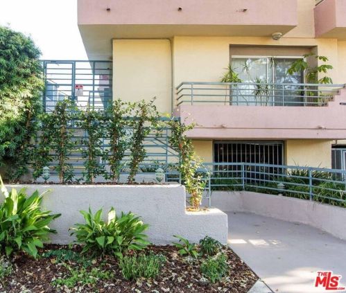 10920 Moorpark St, North Hollywood, CA 91602-2282
