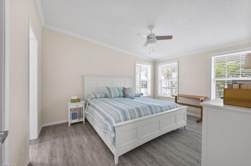 1052 Diamond Lake Cir, Naples FL 34114-9211 exterior