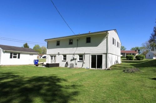 900 Cliffside Dr, Chillicothe, OH 45601-2900