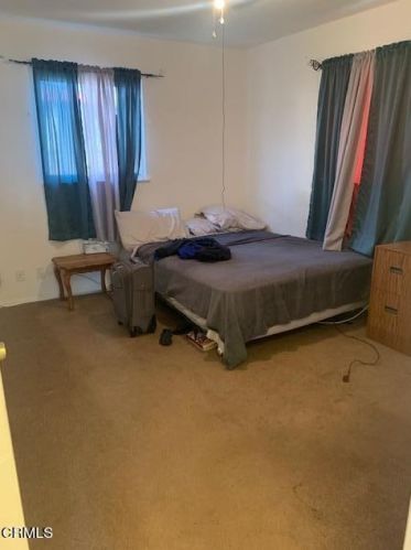 164 Navarro St, Oxnard CA 93030-6153 exterior