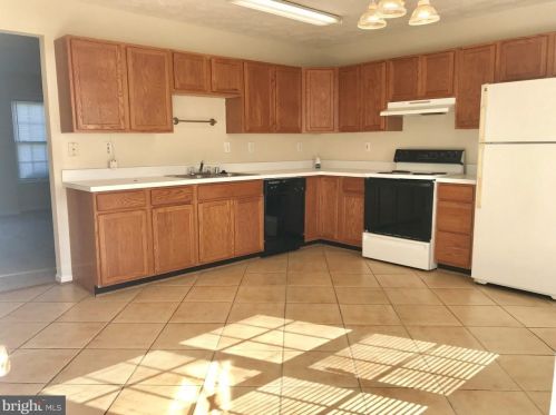 10515 Boxmeer Ct, Fredericksburg VA  22408-0271 exterior