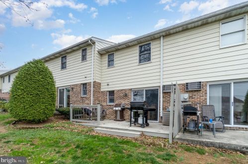 615 Gates Ln, West Enola PA  17025-1600 exterior