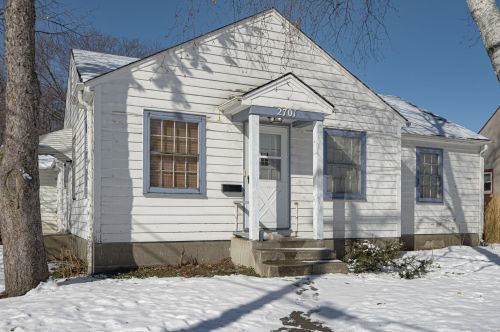 2701 Meridian Dr, Minneapolis, MN 55422-3744
